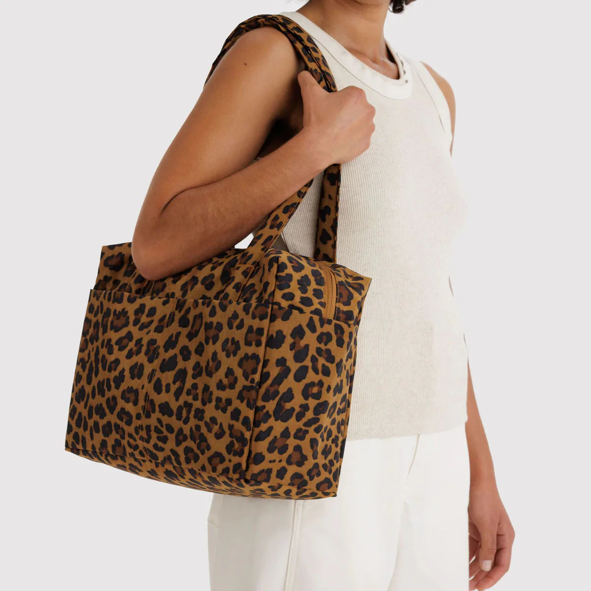 Baggu Everyday Cloud Bag - Leopard - Image 2
