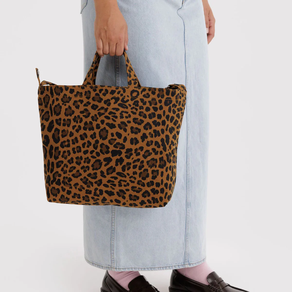 Baggu Horizontal Zip Duck Bag - Leopard - Image 2
