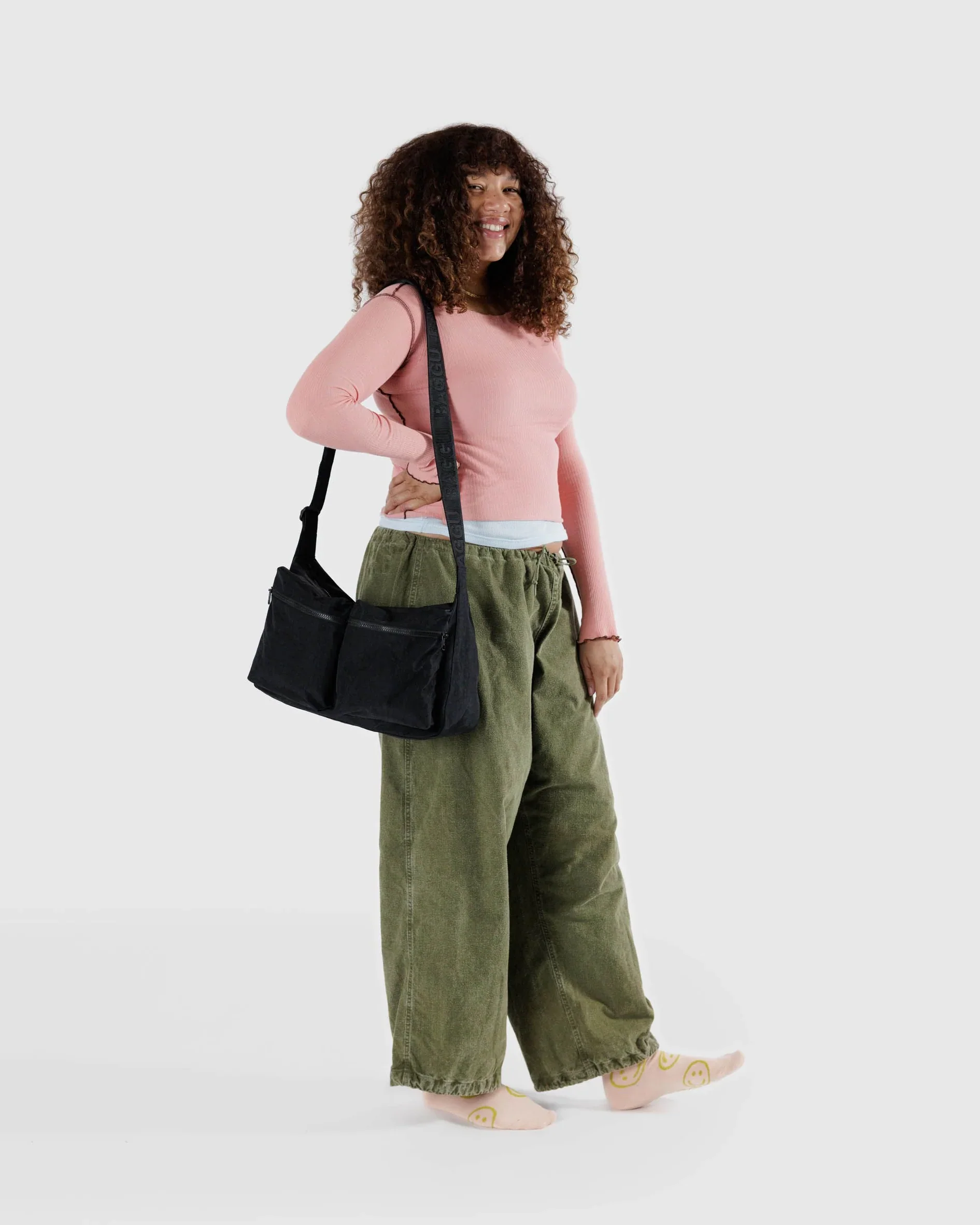 Baggu Large Cargo Crossbody - Black - Image 3