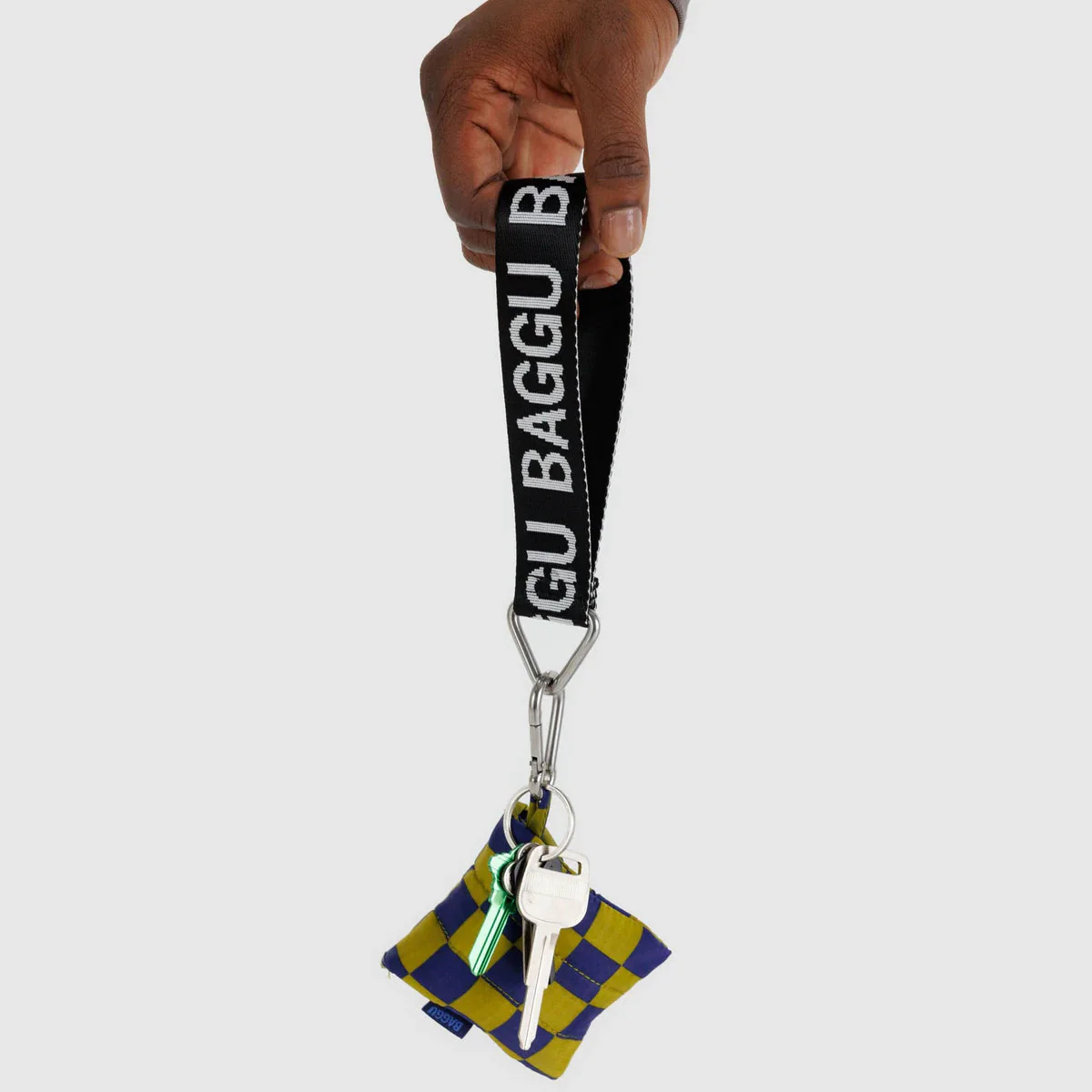 Baggu Logo Keychain - Black & White - Image 3