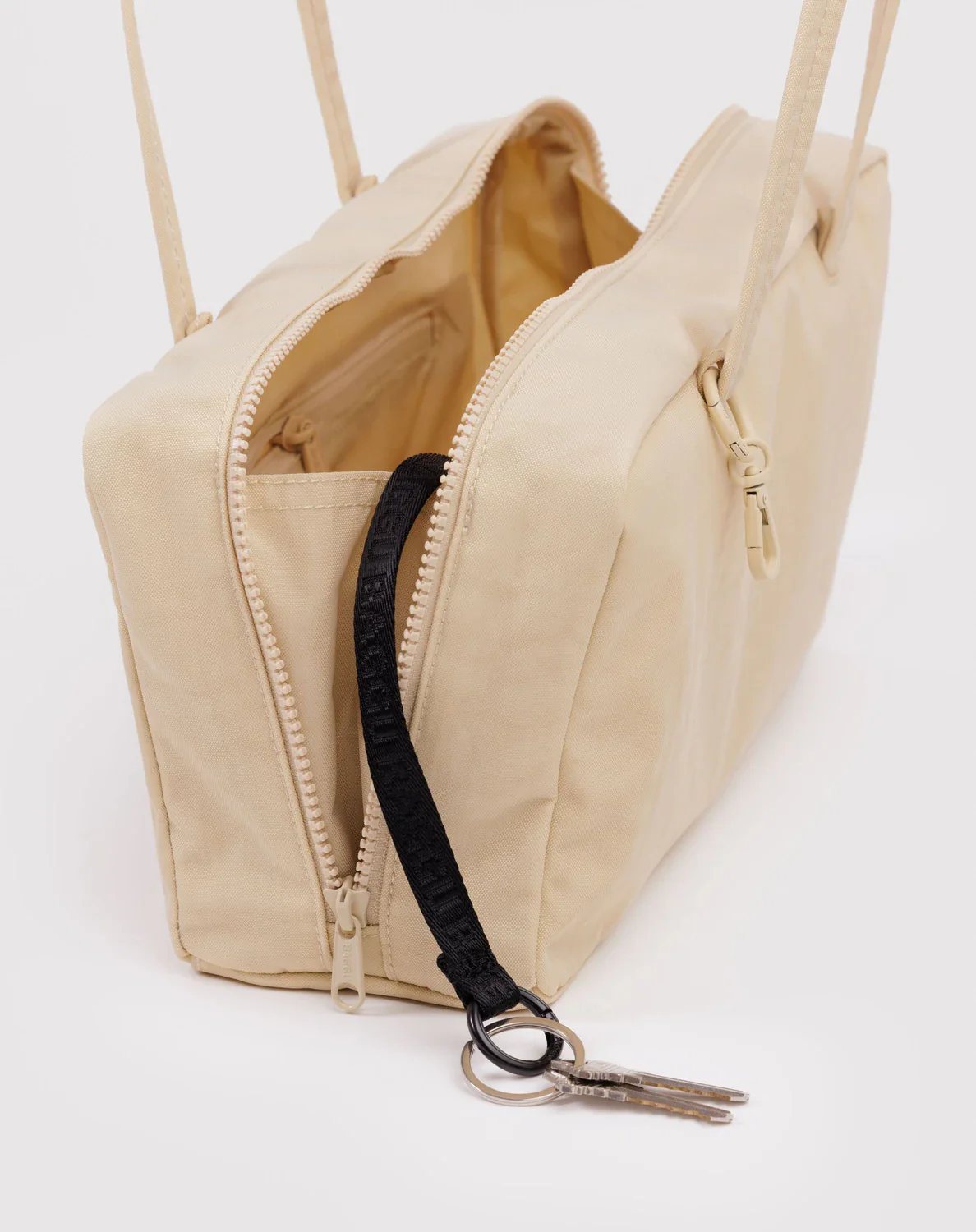 Baggu Nylon Bowler Bag - Custard - Image 4