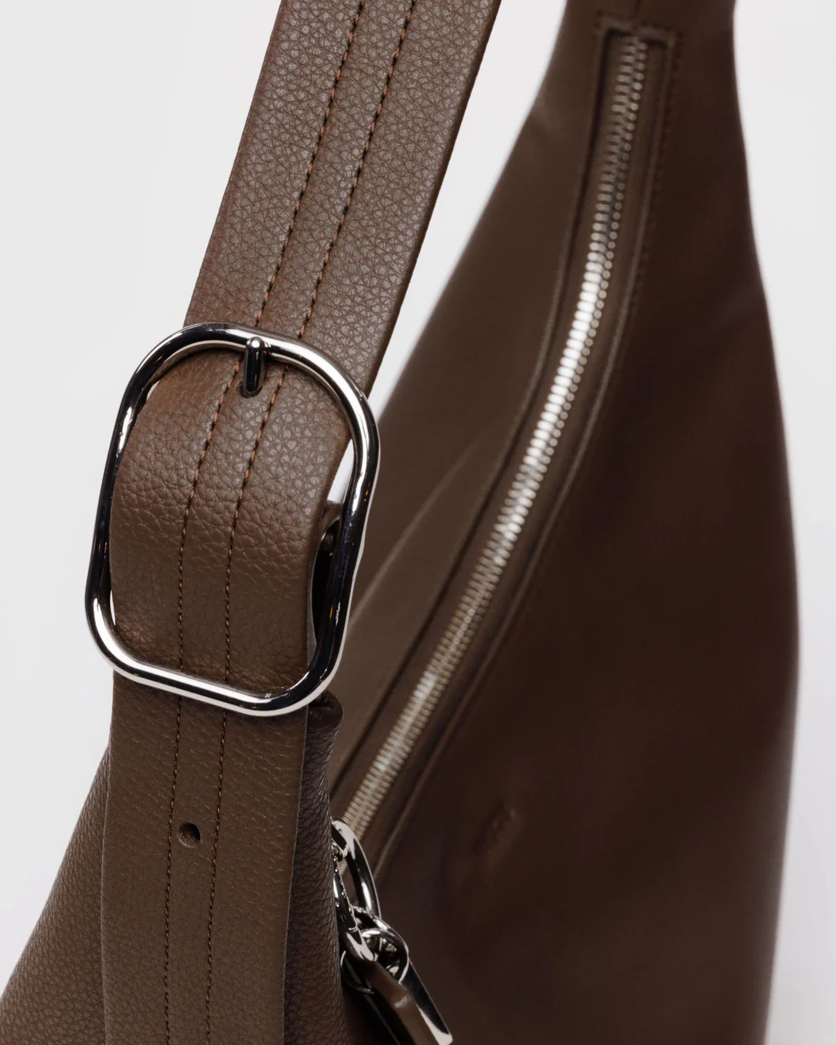 Baggu Recycled Leather Shoulder Bag - Brown - Image 4