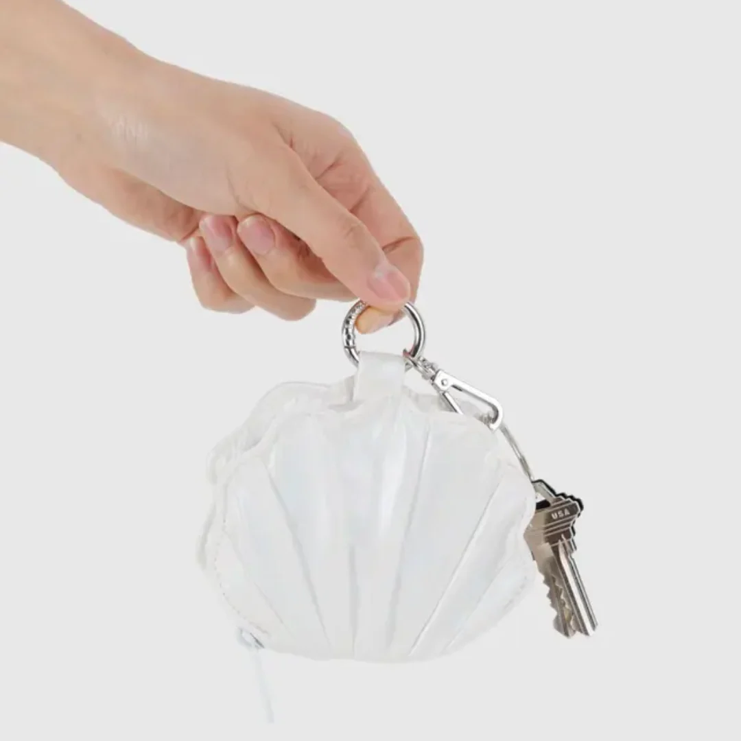 Baggu Shell Charm - Pearl Metallic - Image 3
