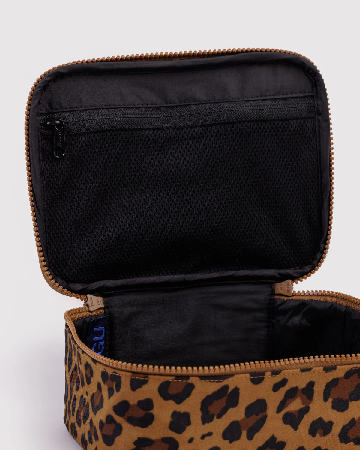 Baggu Small Cosmetic Case - Leopard - Image 3
