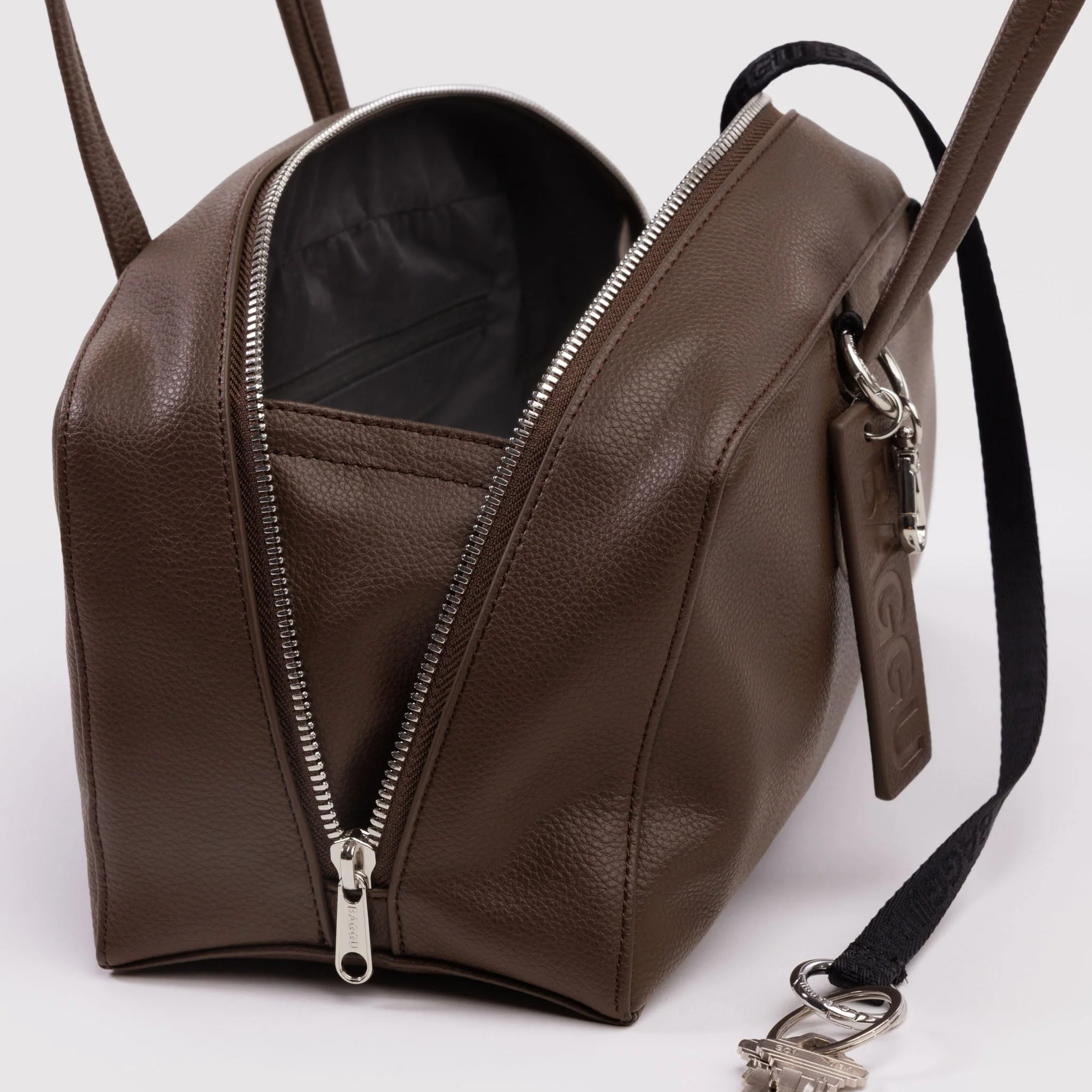 Baggu Small Recycled Leather Bowler Bag- Brown - Image 4