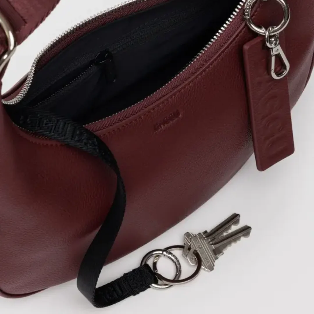 Baggu Small Recycled Leather Crescent Bag - Mahogany - Image 4