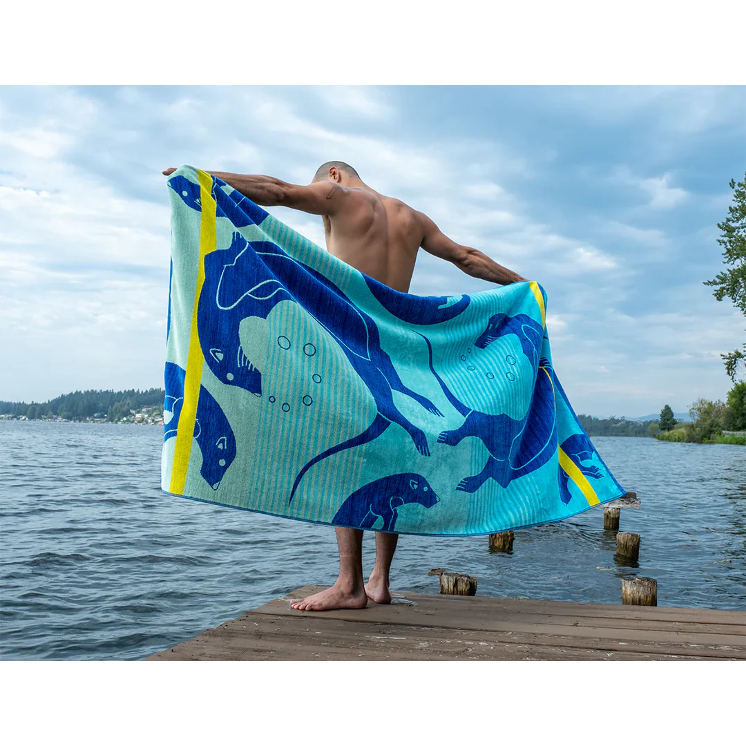 Beach Towel - Otter Friends - Image 2