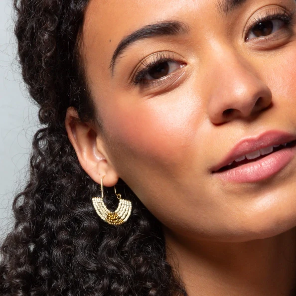 Chromacolor Miyuki U-Hoop Earring - Cream/Gold - Image 3