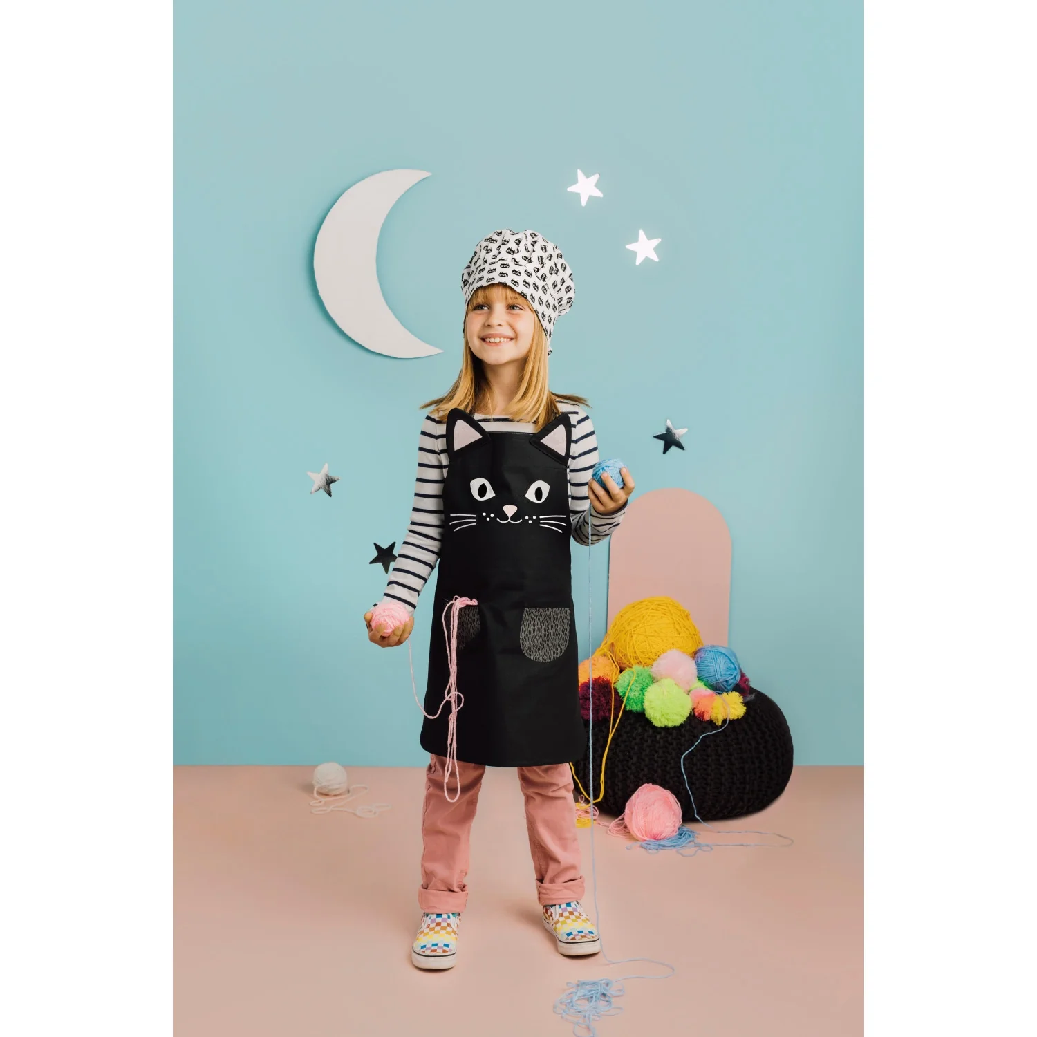 Daydream Cat Apron & Hat Set - Image 2