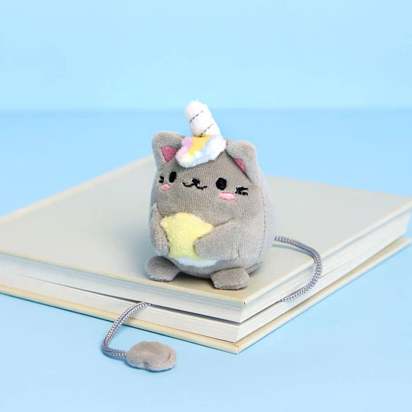 Fluffy Kawaii Starry Bookmark - Image 2