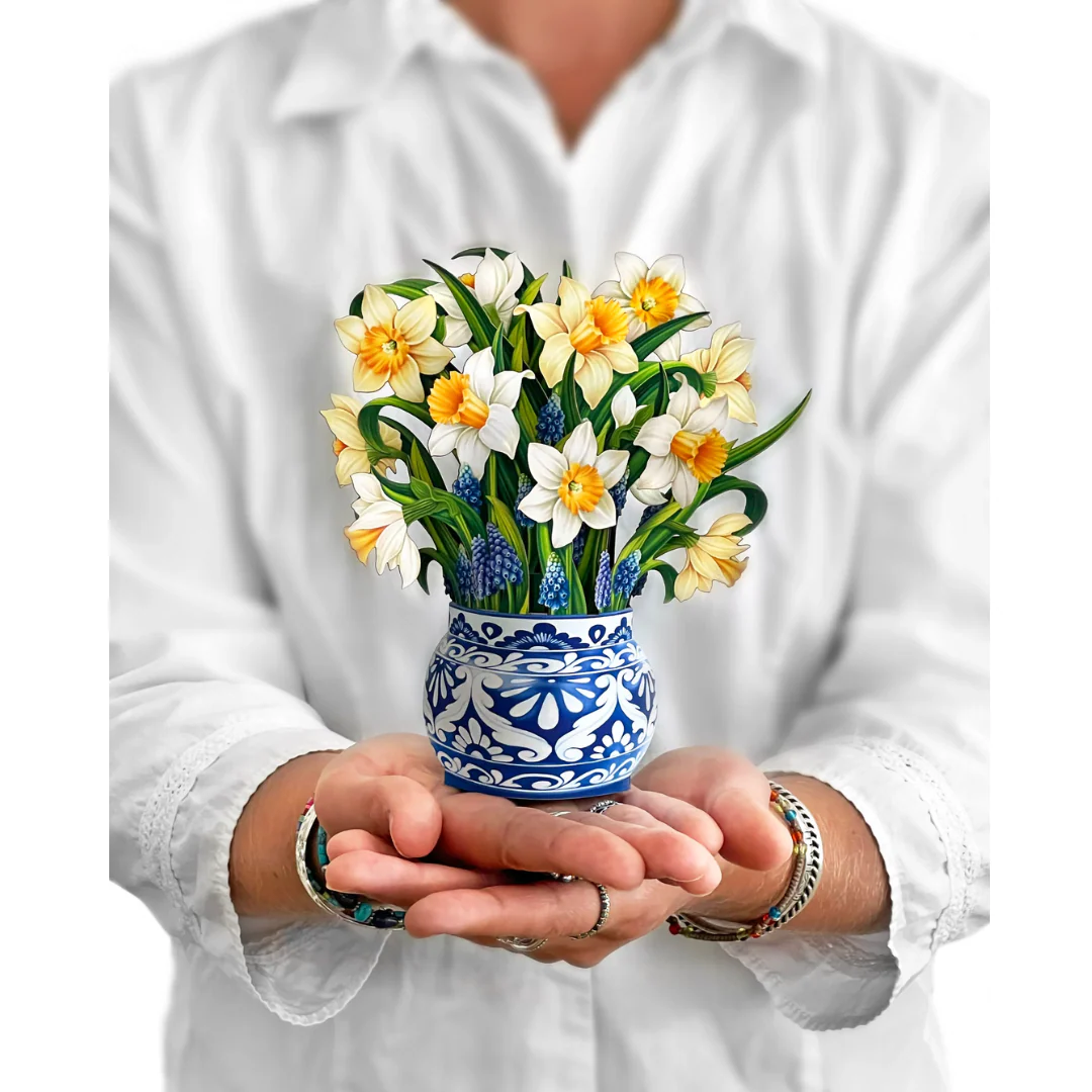 Mini English Daffodil Pop-up Card - Image 2