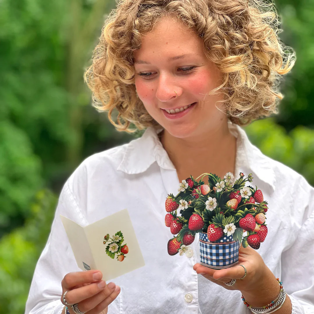 Mini Strawberry Blossom Pop-Up Card - Image 2