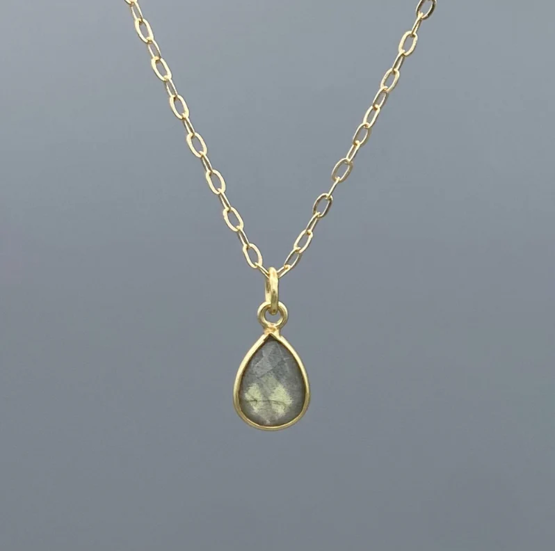 GF Labradorite Teardrop Necklace
