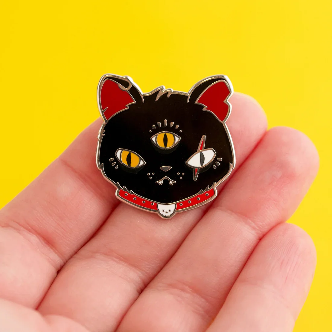 Gritty Kitty Enamel Pin - Image 2