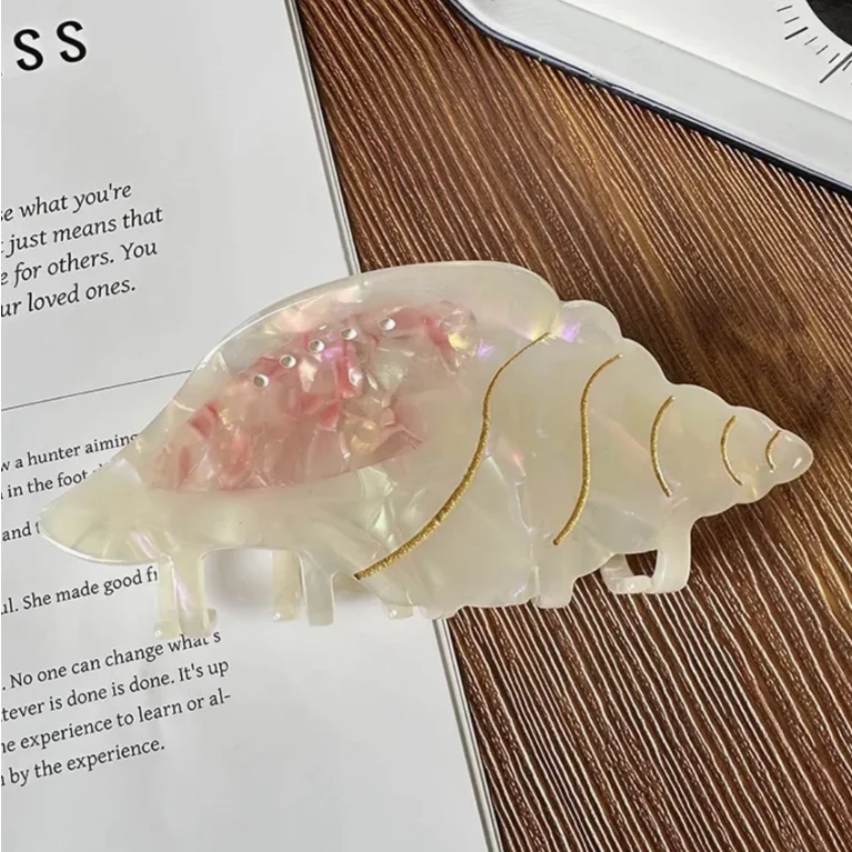 Hair Claw - Conch Shell Oyster