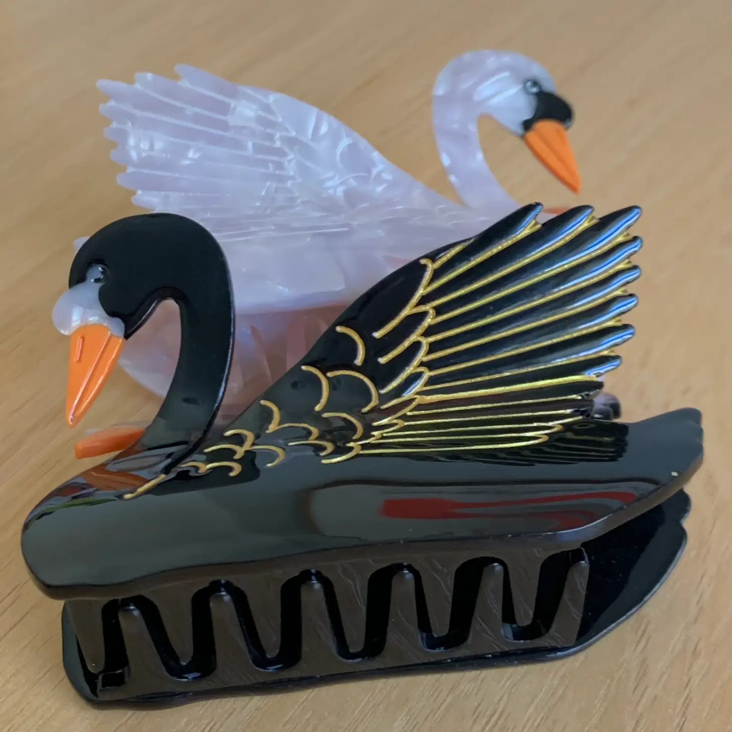 Hair Claw - Swan Black - Image 2