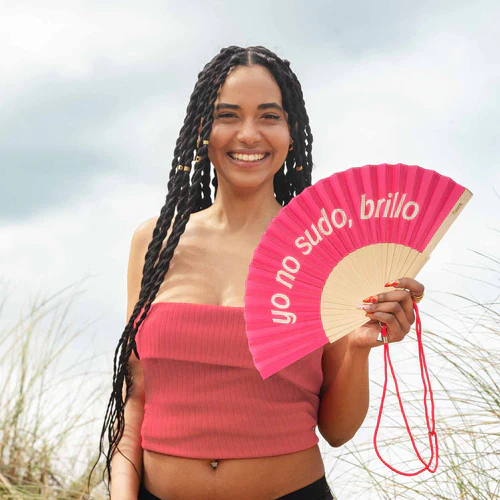Hand Fan - Yo No Sudo Brillo - Pink - Image 2