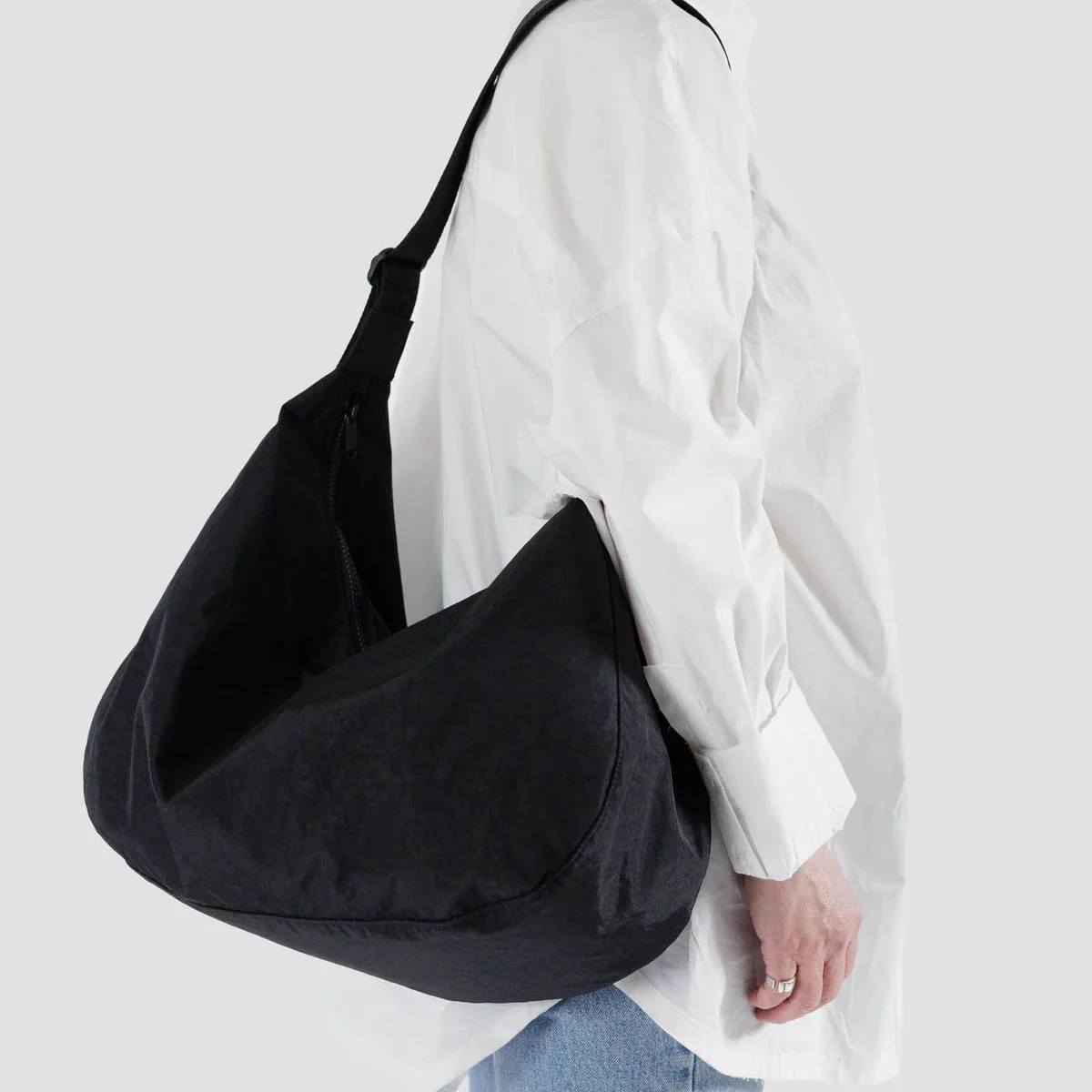 Baggu Large Nylon Crescent Bag - Black - Image 3