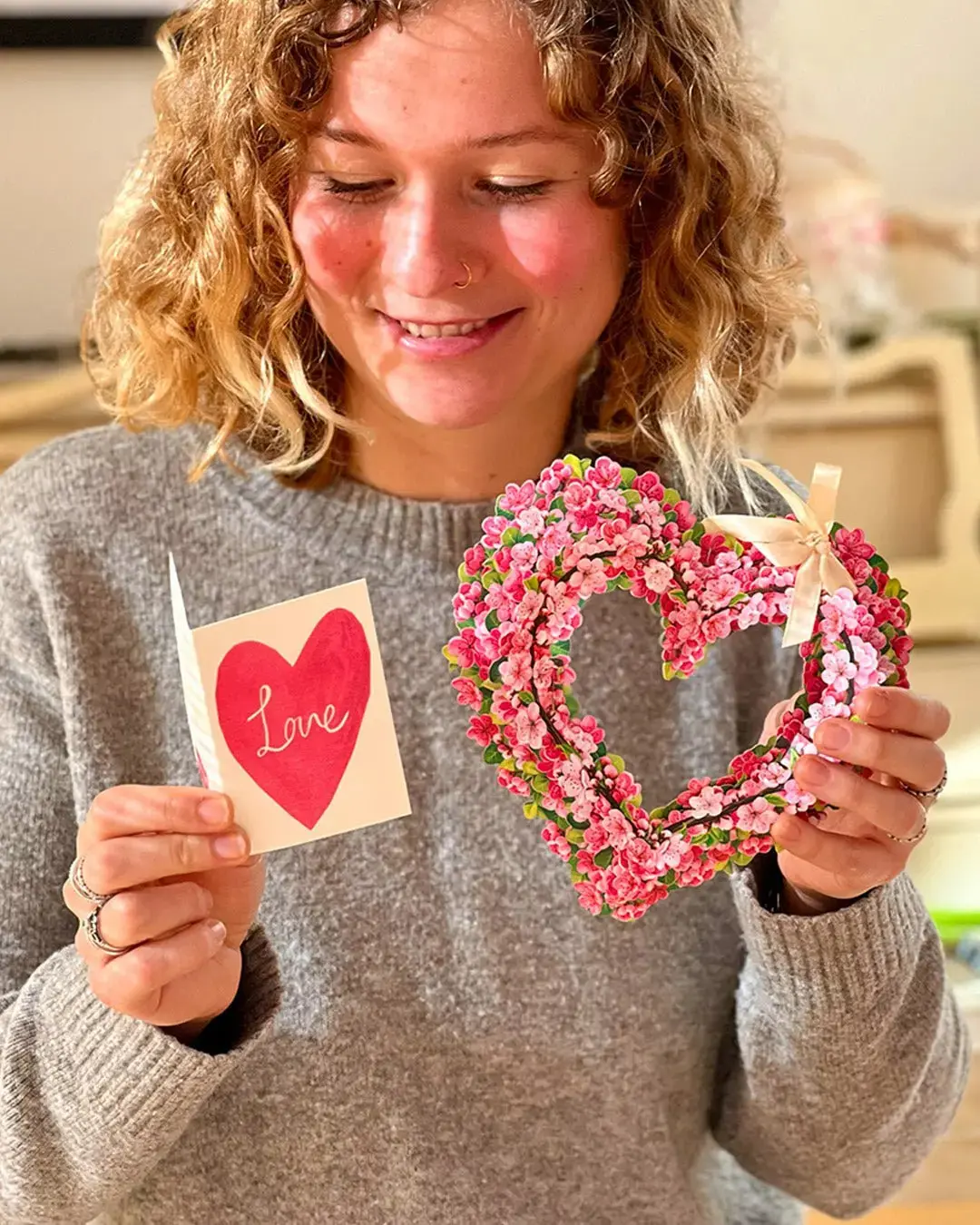 Mini Cherry Blossom Heart Pop-Up Card - Image 2