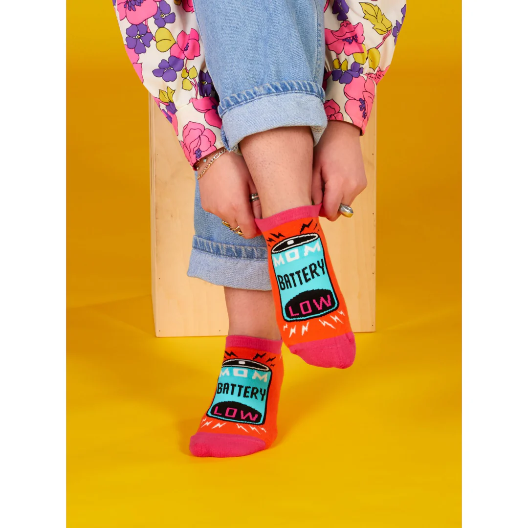 Mom Battery Sneaker Socks - Image 5