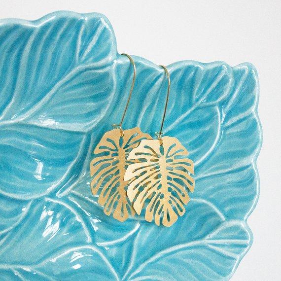 Monstera Deliciosa Leaf Earrings - Image 2