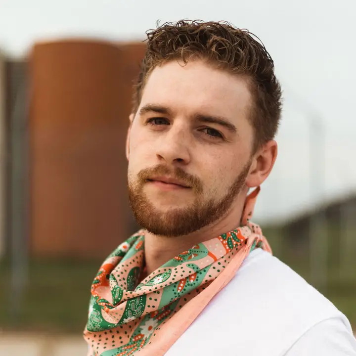 No. 069 Snakes Pink Bandana - Image 5