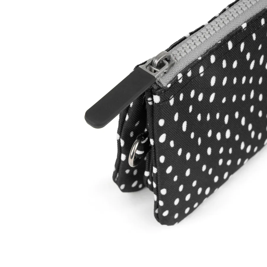ORI Carnaby Sustainable Wallet Medium w/ Wrist Strap - Drizzle Ash - Image 5