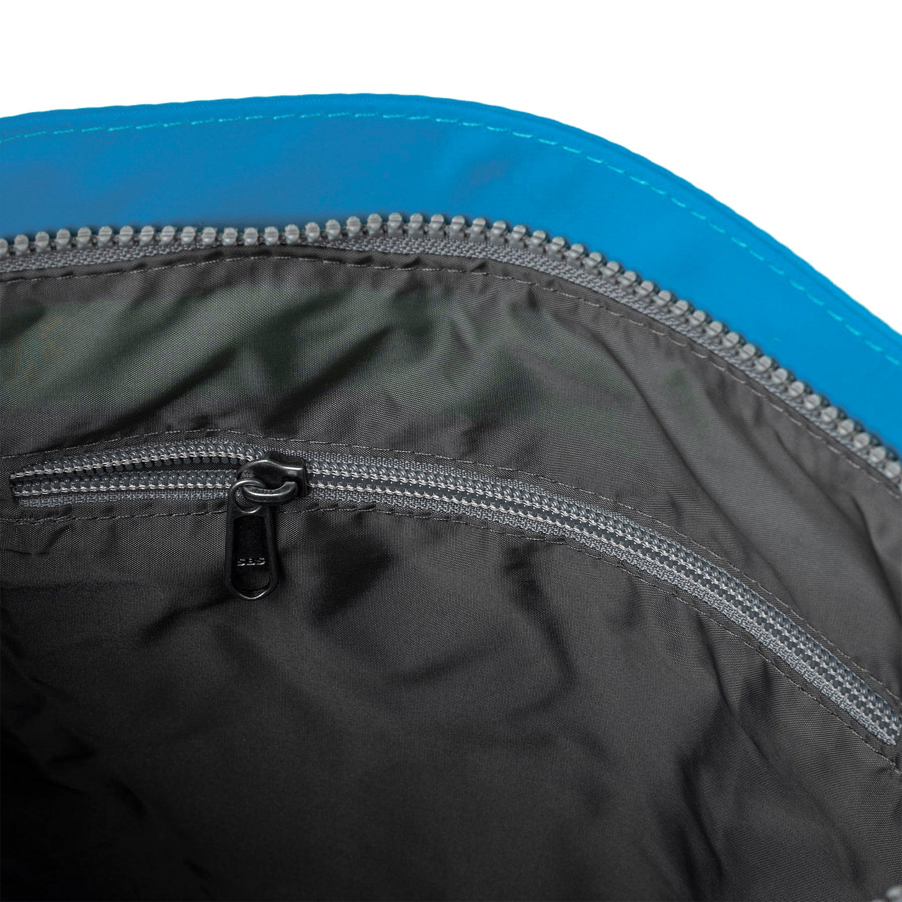ORI Kennington B Sustainable Crossbody - Seaport (Nylon) Medium - Image 4