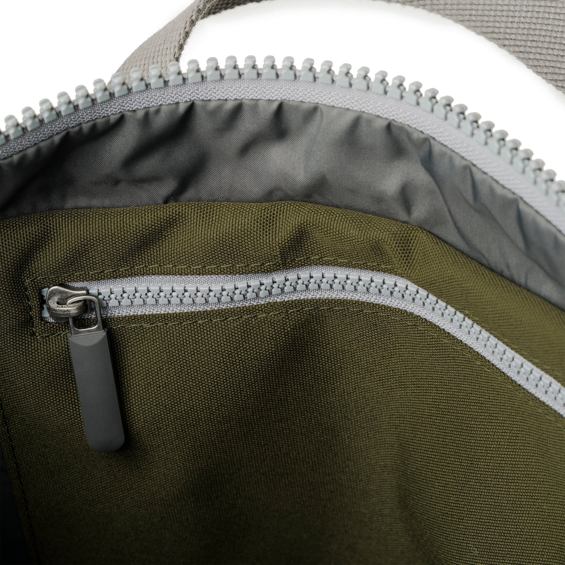 ORI Richmond Medium Canvas Bag - Moss - Image 4