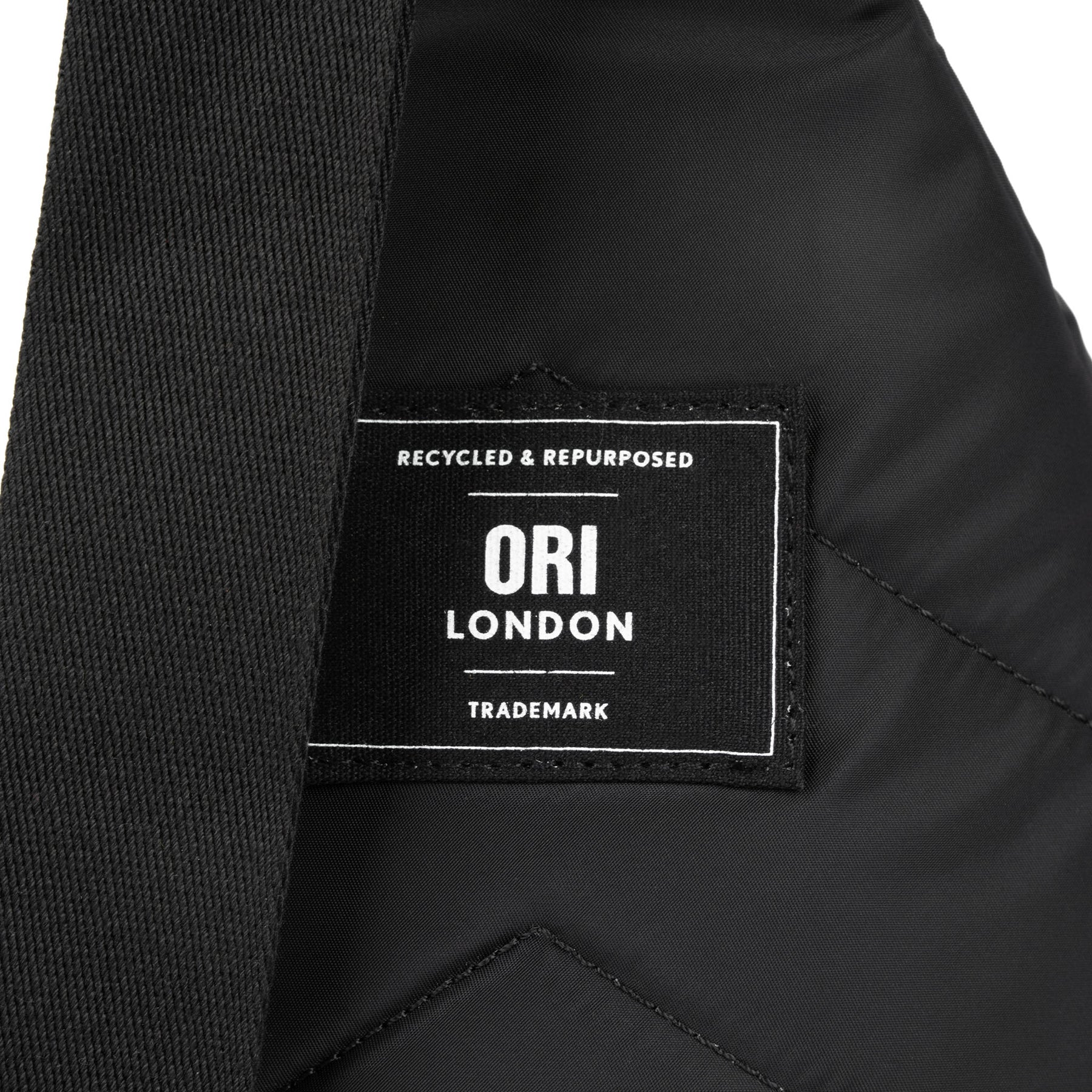 ORI Willesden B Sustainable Sling Bag - All Black (Nylon) - Large - Image 4