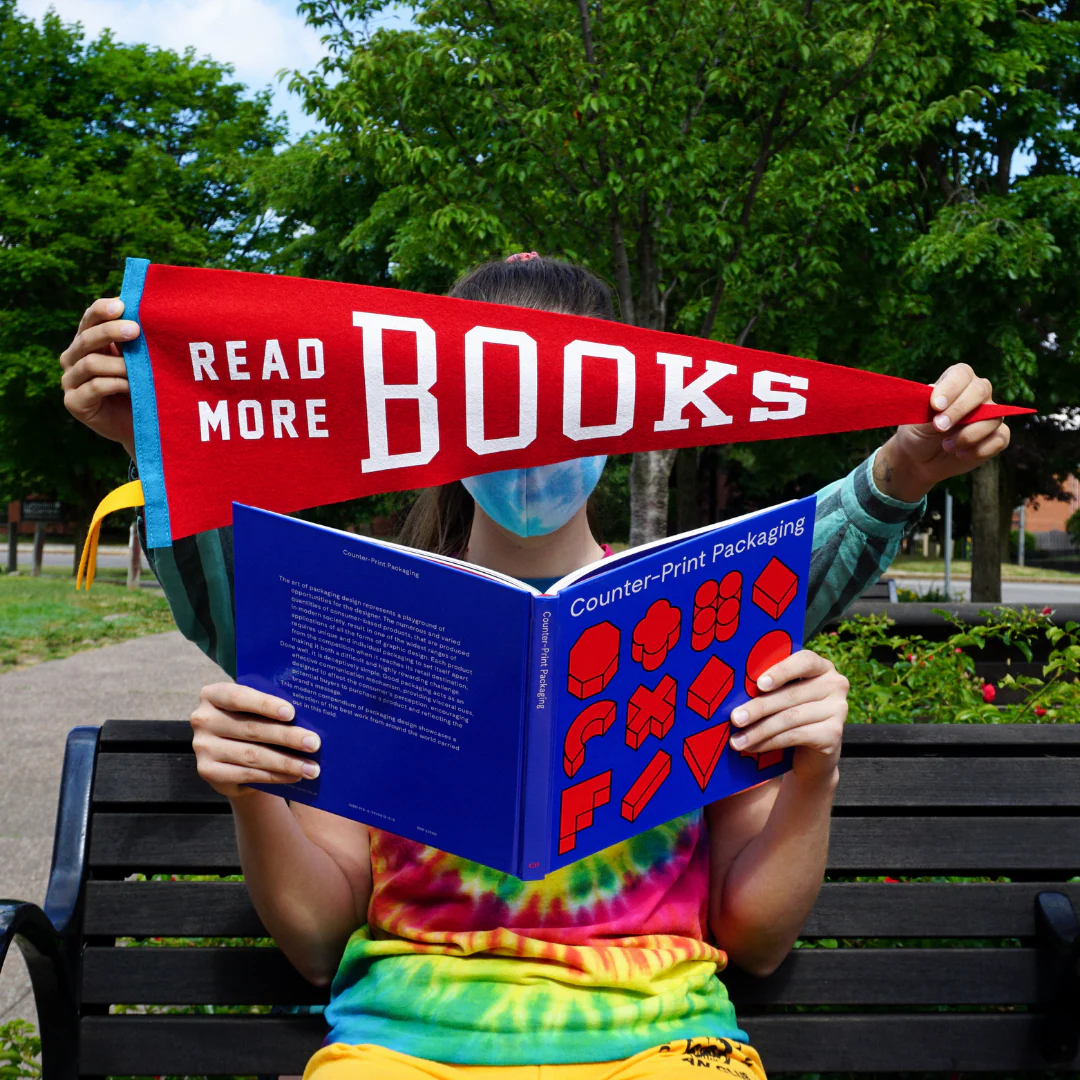 Read More Books Pennant - Image 2