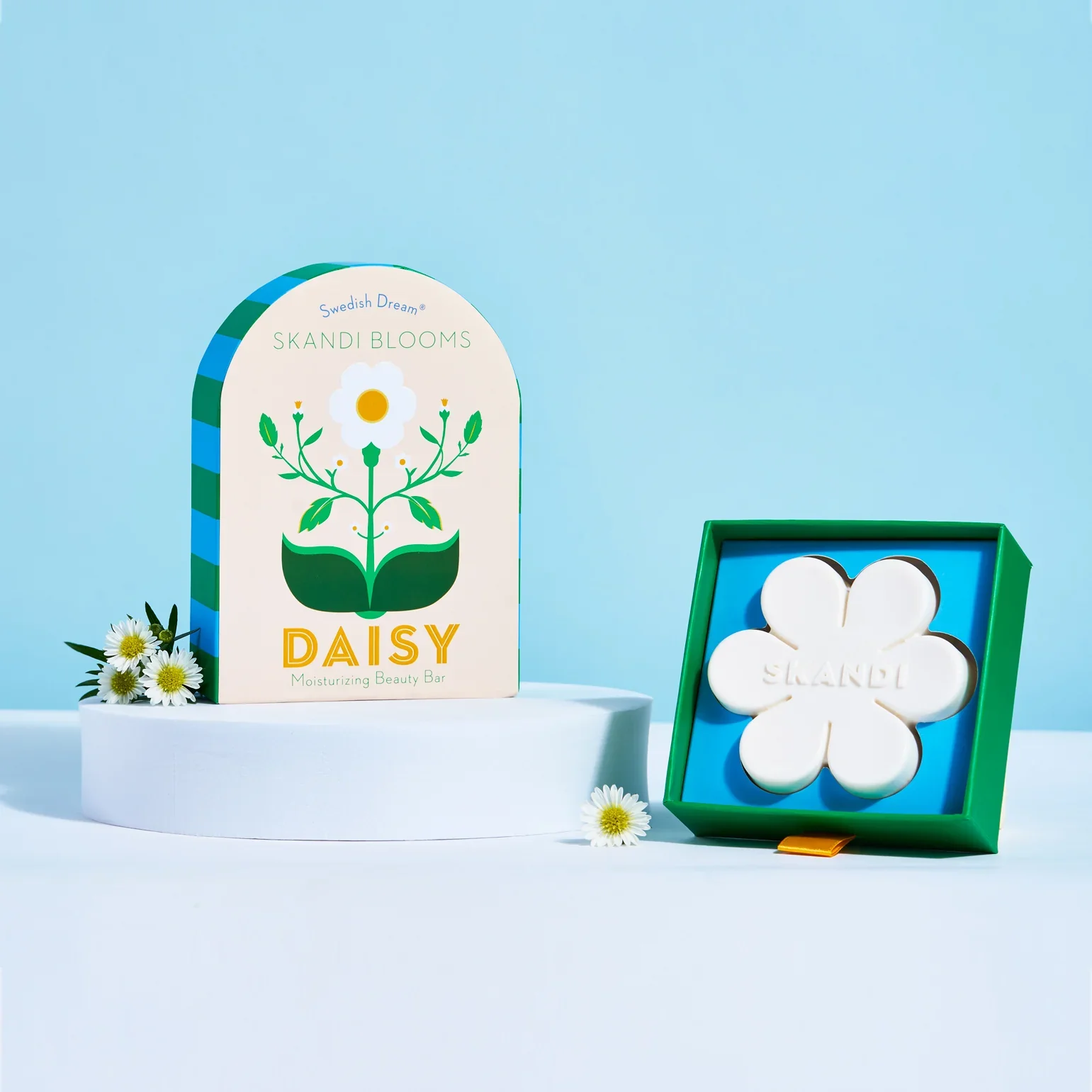 Skandi Daisy Soap - Image 2