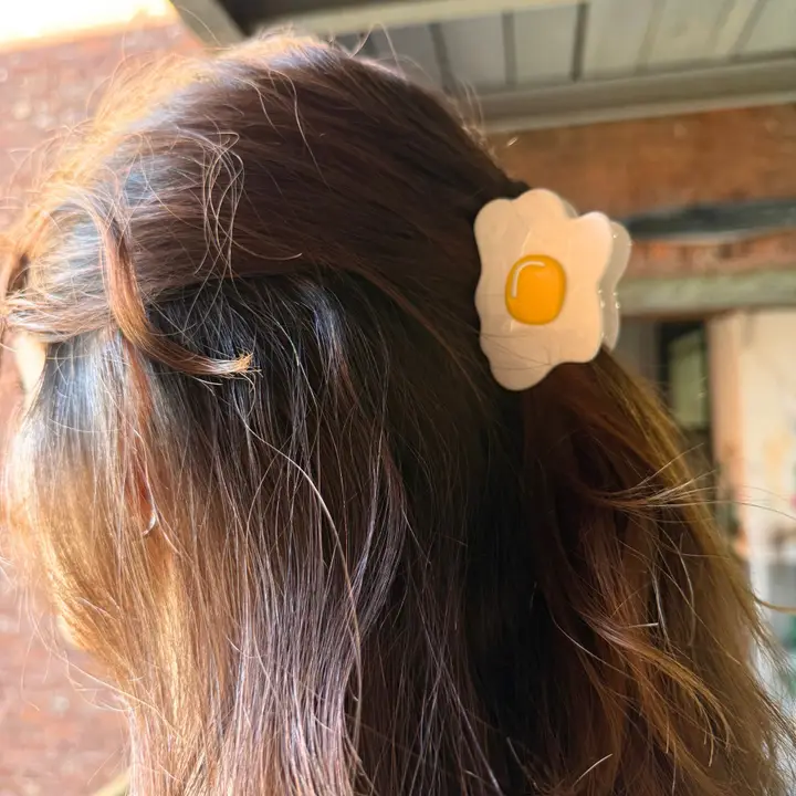 Sunny Side Egg Hair Claw Clip - Image 2
