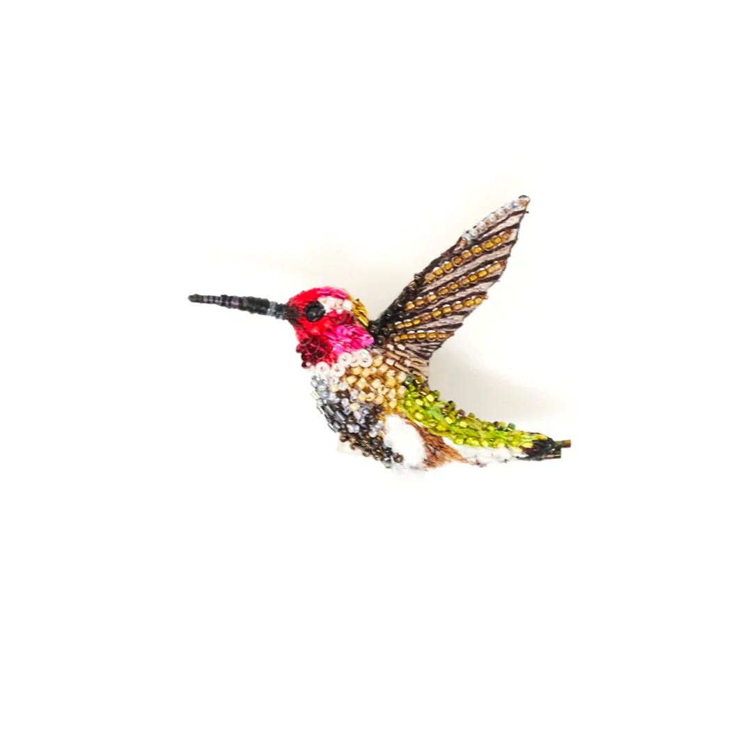 Trovelore Brooch Pin - Sparkling Hummingbird