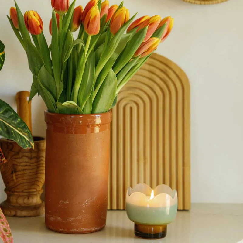 Paddywax Tulip 5.5oz Candle - Wisteria & Willow - Image 2